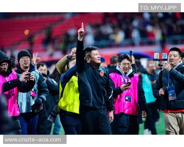 中超联赛第一轮辽宁铁人多次制造机会但最终客场0-3不敌对手