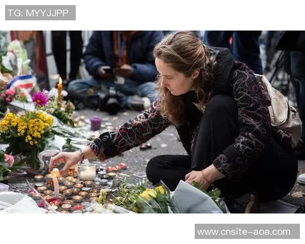 悼念维科特巴黎圣日耳曼前主帅离世俱乐部官方发文致以哀悼